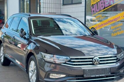VW Passat Variant
