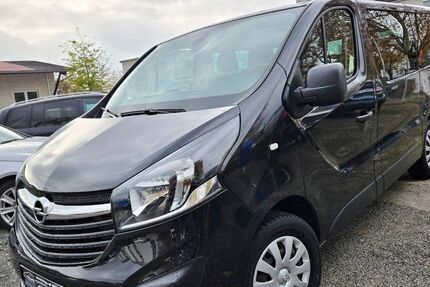 Opel Vivaro 150.000 km 14.990 &euro; Dresden 01067