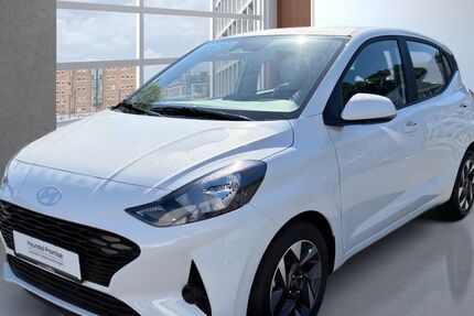 Hyundai i10 2.735 km 15.170 &euro; Auerbach 08209