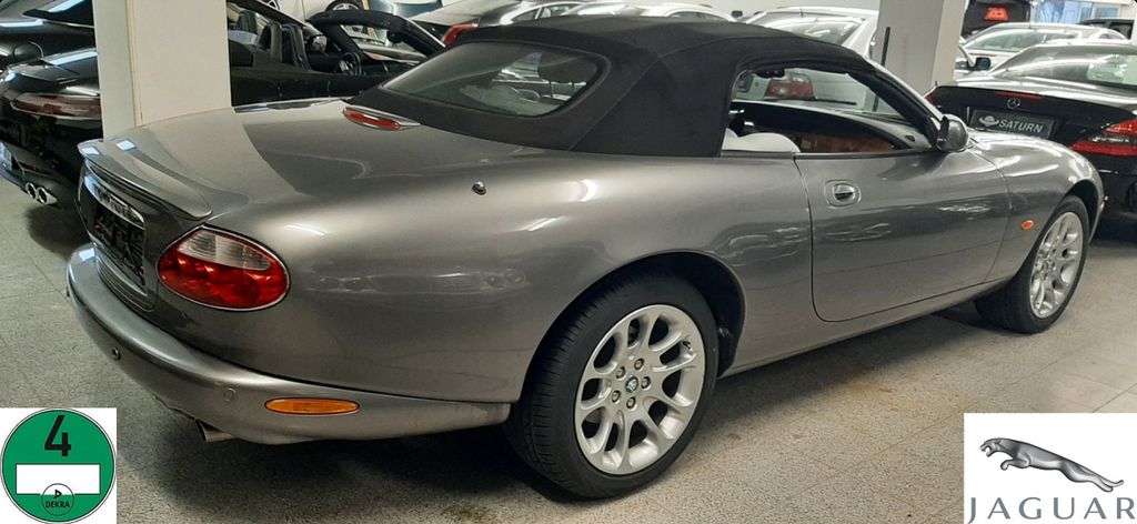 Jaguar XK8 31.000 km 14.940 &euro; Schauenburg / Kassel 34270