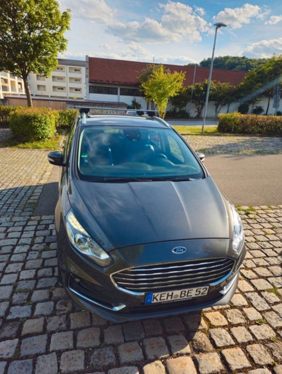 Ford S-Max 149.900 km 13.900 € Kelheim 93309