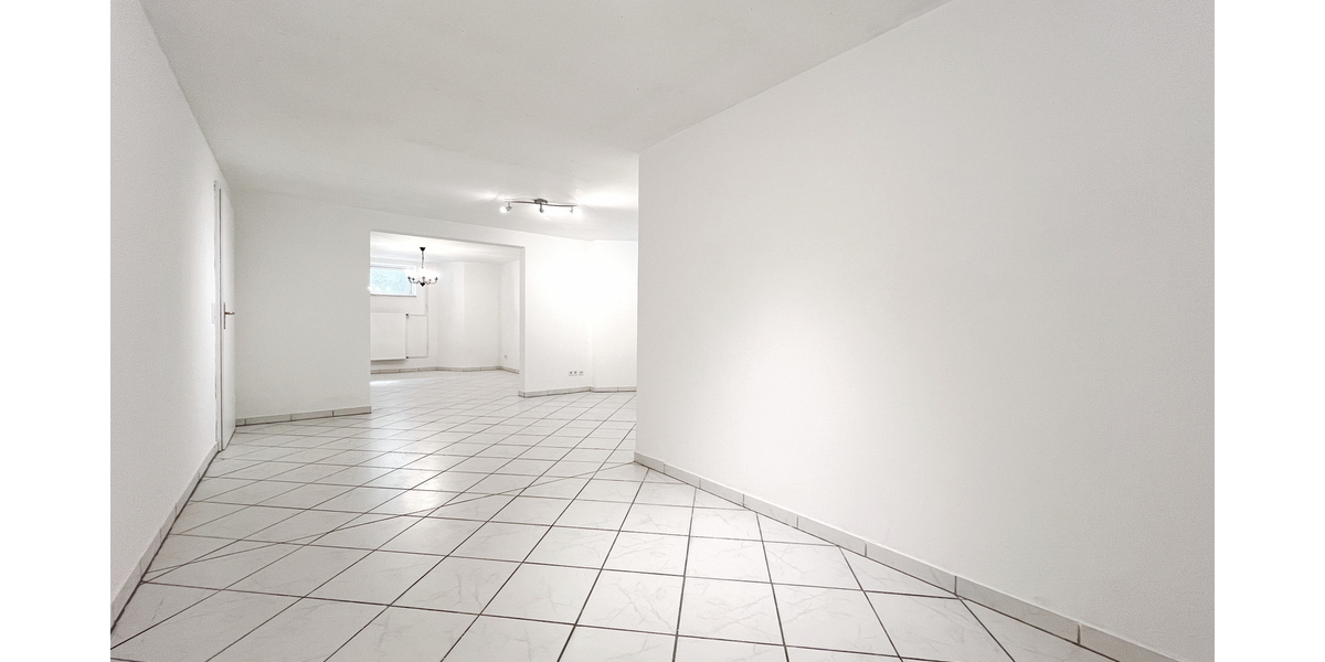 Eleganz trifft Wohlfühlatmosphäre – Ihr neues Zuhause wartet - Einfamilienhaus Hohenlockstedt | Angebot:25365923