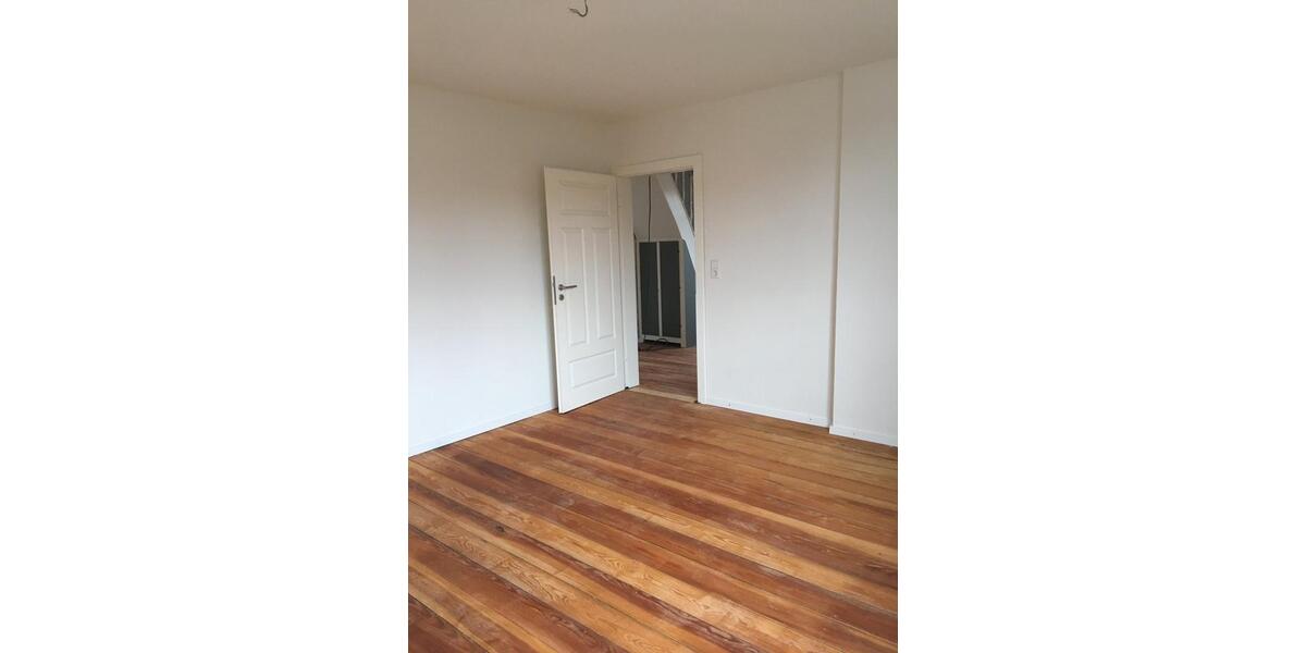 Doppelhaushälfte Schleswig - 2 Zimmer, 158 m&sup2;, 348.000&euro; | Angebot:26059425