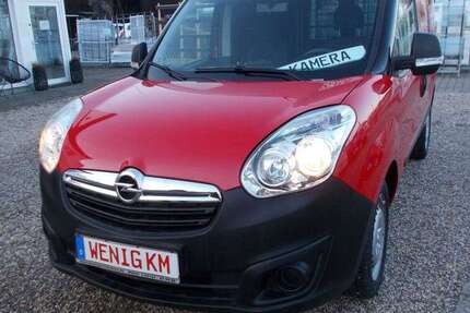 Opel Combo 90.000 km 7.250 &euro; Willich 47877