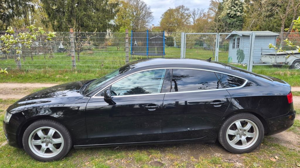 Audi A5 338.000 km 7.300 &euro; Wiesbaden 65201