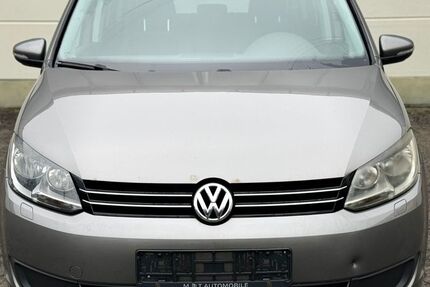 VW Touran 210.000 km 5.500 &euro; Taunusstein 65232