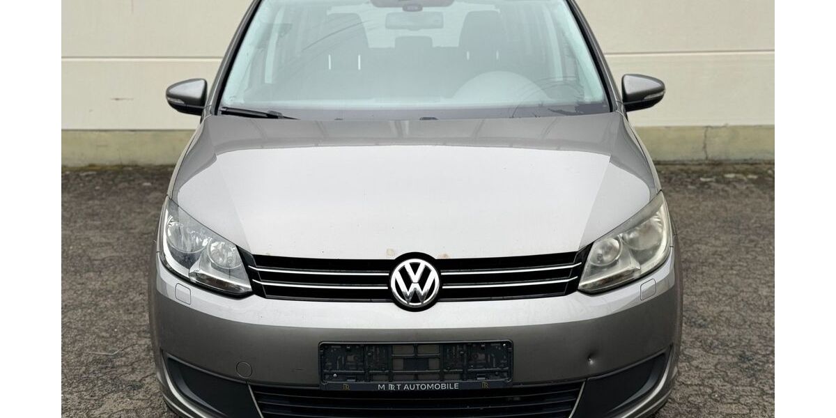 VW Touran 210.000 km 5.500 &euro; Taunusstein 65232