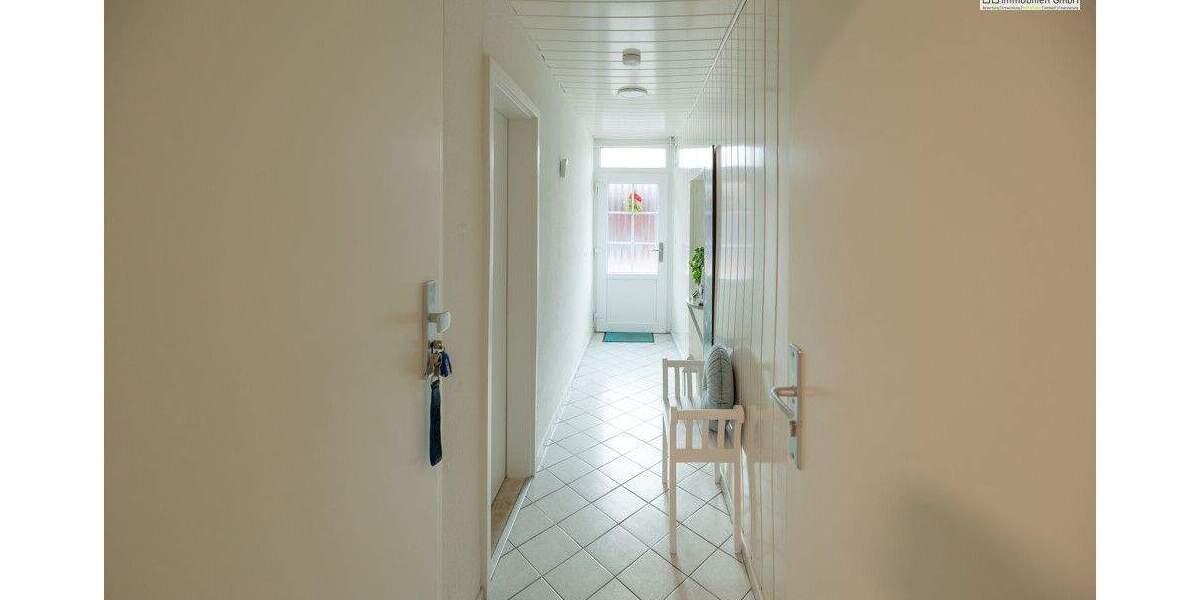Mehrfamilienhaus, Wohnhaus Glückstadt - 6 Zimmer, 121 m&sup2;, 285.000&euro; | Angebot:25736620