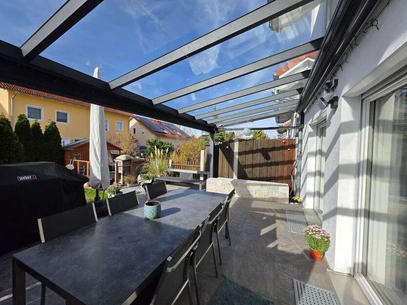 Haus zum Mieten in Putzbrunn 2.500 € 125 m² 3.5 zimmer