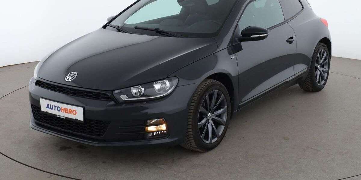 VW Scirocco 87.380 km 14.100 &euro; Neufahrn 85375