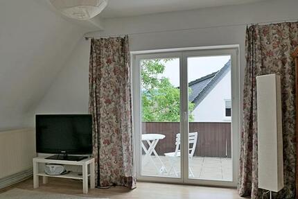 (EF0322_M) Kassel-Stadt: Wehlheiden, zwei möblierte WG-Zimmer mit eigenem Balkon, an Wochenendheimfahrer - Zimmer Kassel Wehlheiden | Angebot:26213498