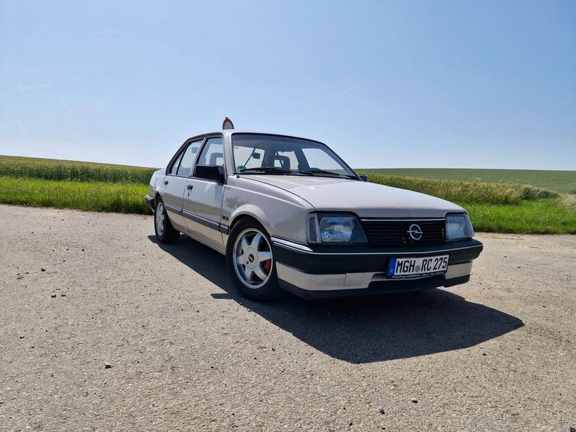 Opel Ascona 168.572 km 4.900 € niederstetten 97996
