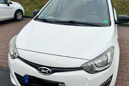 Hyundai i20 112.500 km 4.000 &euro; Aachen 52068