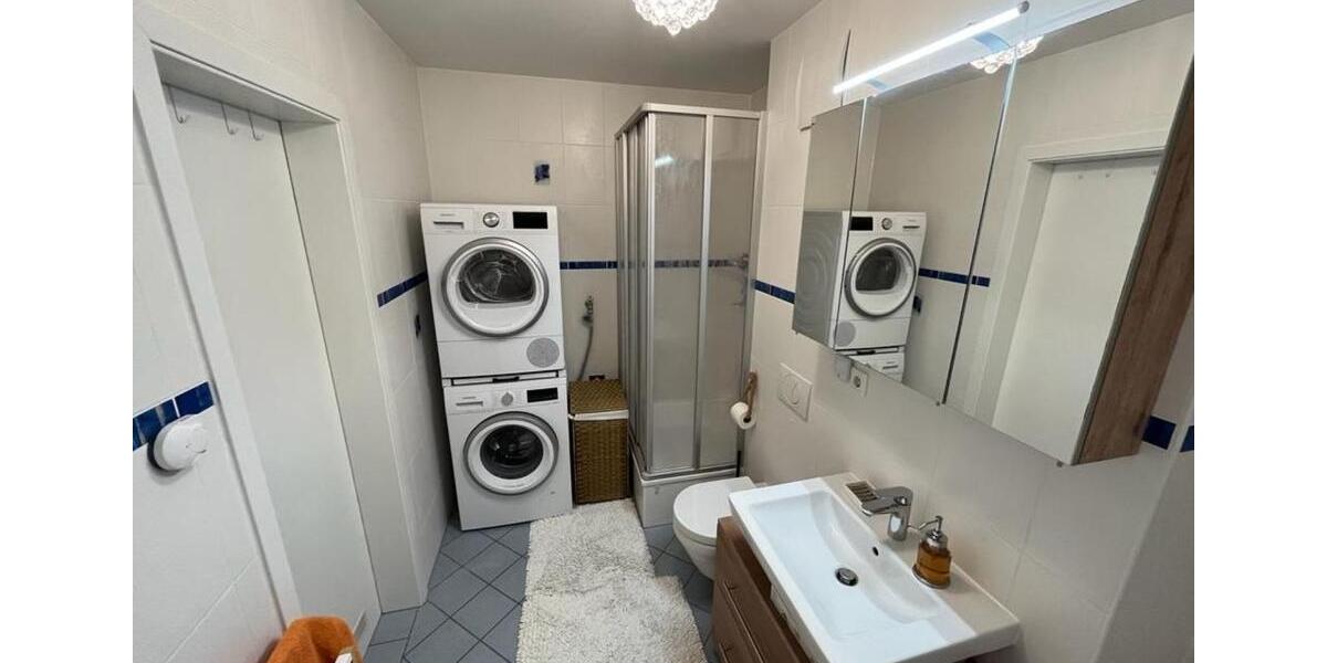 Sonnige 3-Zi-Whg. mit EBK, 2 Balkonen, Wintergarten, von privat 3 zimmer