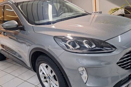 Ford Kuga 194.000 km 14.790 &euro; Mitterteich 95666