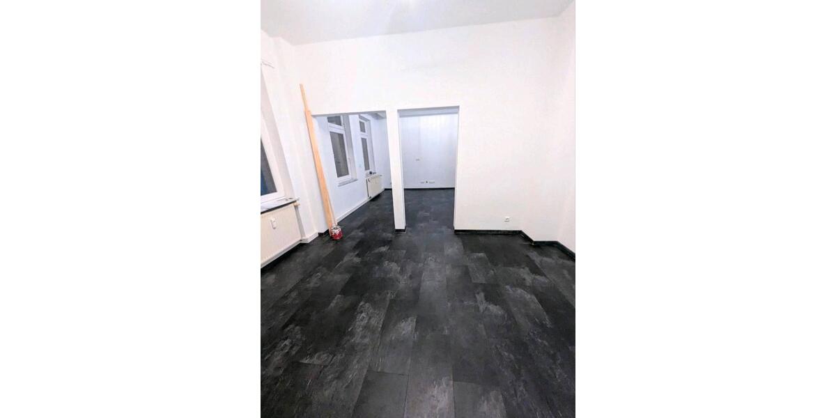Etagenwohnung Wiesbaden Biebrich - 3 Zimmer, 50 m&sup2;, 230.000&euro; | Angebot:26014033