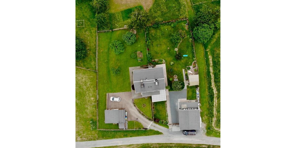 Doppelhaushälfte Greiz - 3 Zimmer, 71 m&sup2;, 65.000&euro; | Angebot:27438745