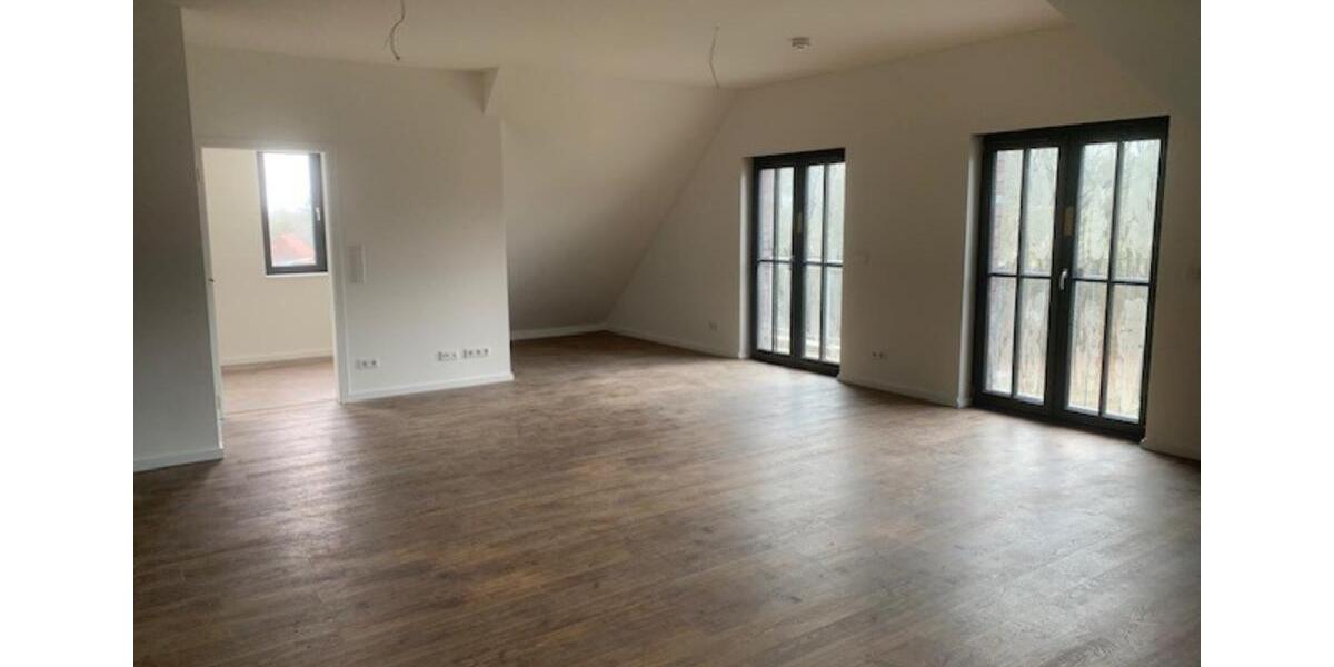 Dachgeschoßwohnung Bendestorf - 4 Zimmer, 119 m&sup2;, 1.600&euro; | Angebot:25273290