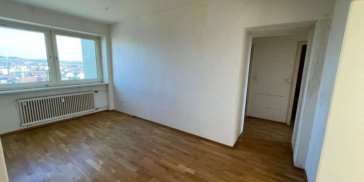 Wohnung zum Mieten in Landshut 787,55 € 96.16 m² 4 zimmer