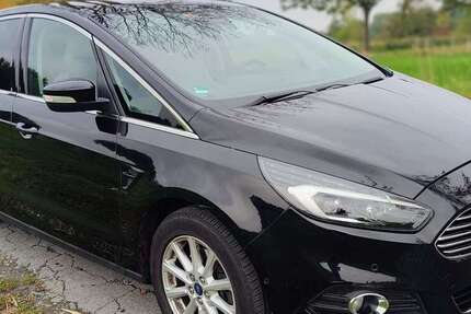 Ford S-Max 159.500 km 13.900 € Lippstadt 59558