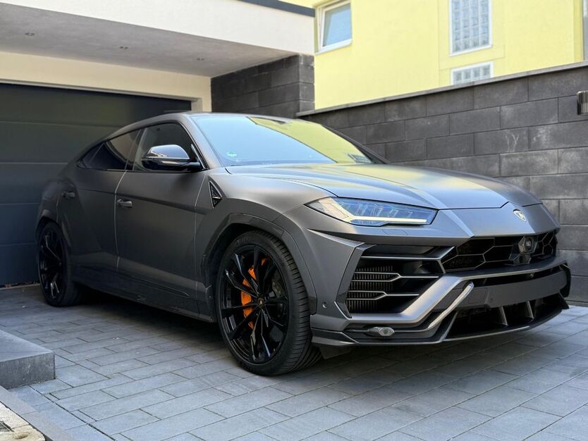 Lamborghini Urus 95.422 km 208.000 € Bonn - Bonn-Zentrum 53115
