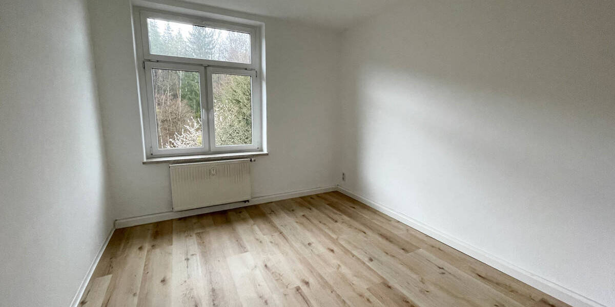 Etagenwohnung Aue Neudörfel - 2 Zimmer, 48 m&sup2;, 294&euro; | Angebot:26377318