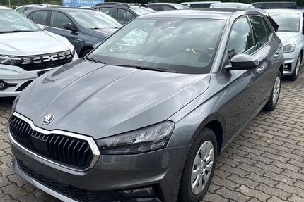Skoda Fabia 37.388 km 16.297 &euro; Neustadt 08223