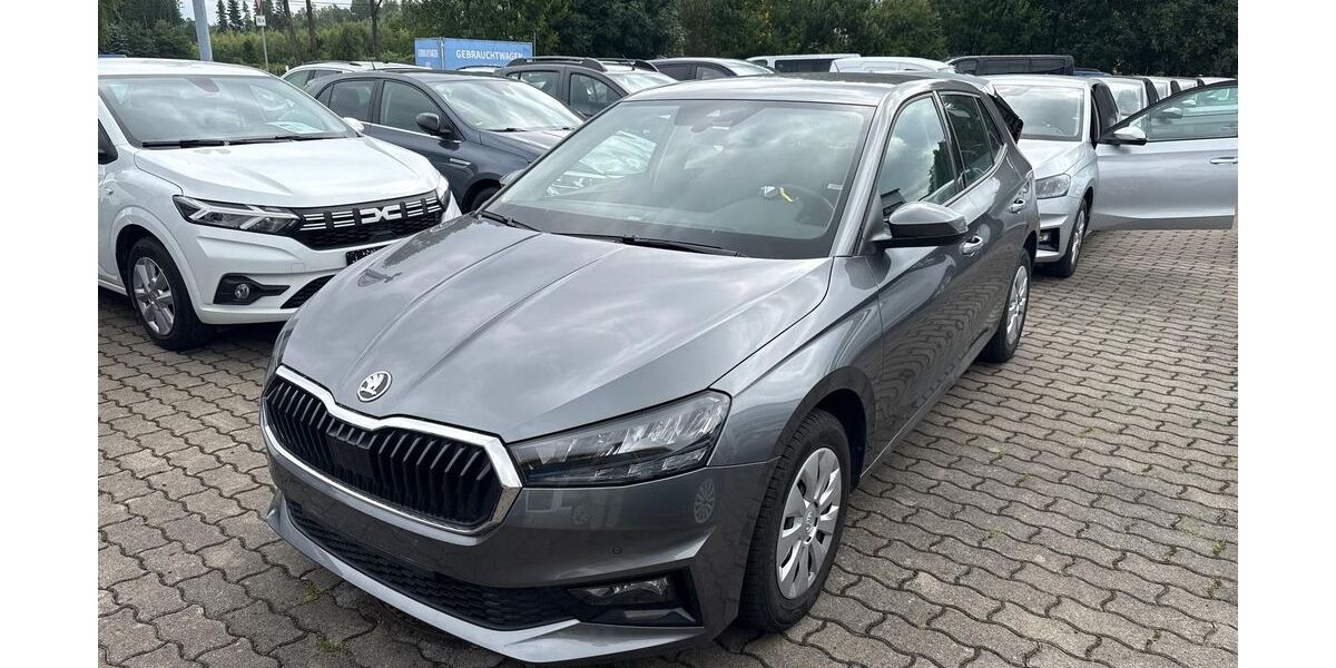 Skoda Fabia 37.388 km 16.297 &euro; Neustadt 08223