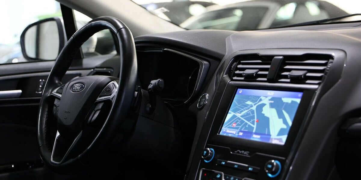 Ford Mondeo TUNIER 2.0 ECOBLUE TITANIUM / LED / AHK 145.000 km 17.991 &euro; Hamm 59077