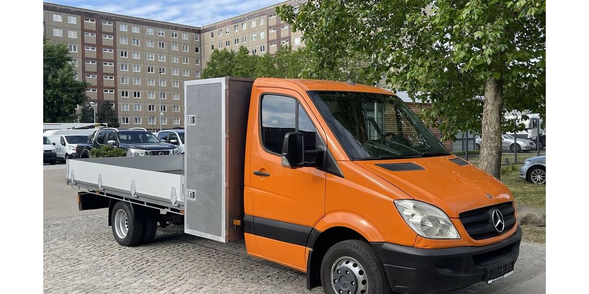 Mercedes-Benz Sprinter 171.000 km 13.923 &euro; Berlin 12681