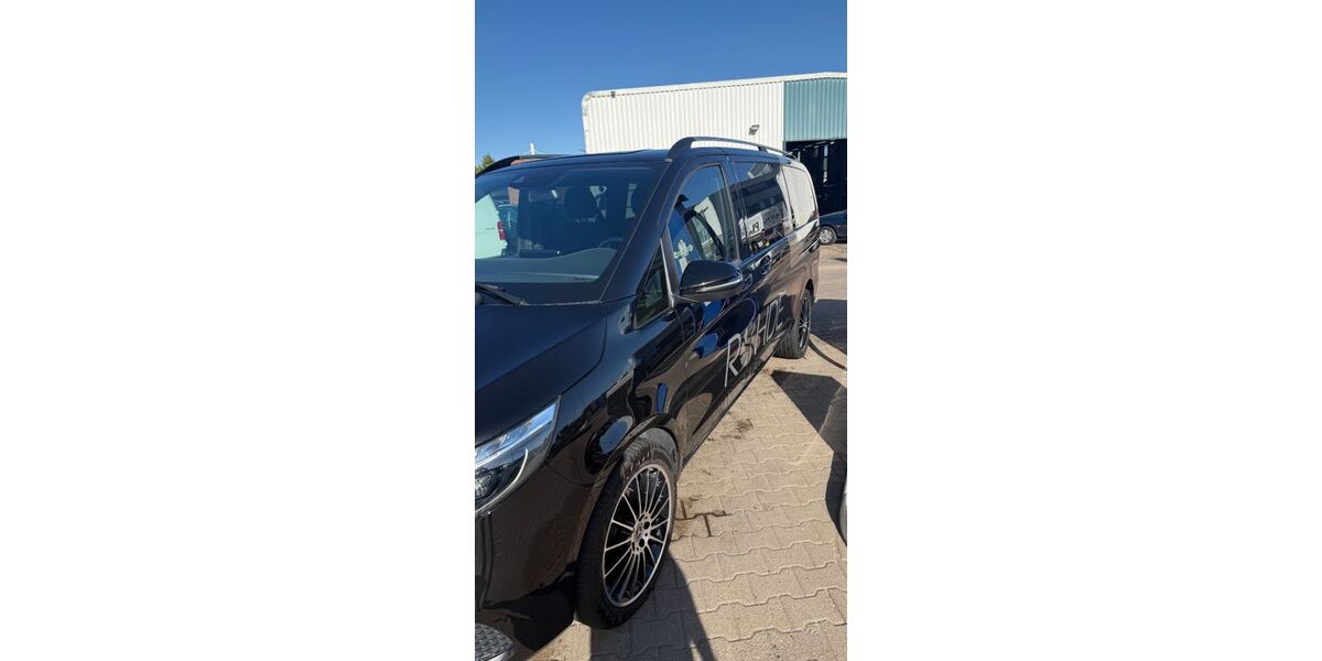 Mercedes-Benz V 300 125.000 km 49.800 &euro; Satow 18239