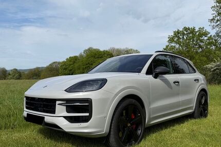 Porsche Cayenne 5.000 km 153.990 &euro; Höxter 37671