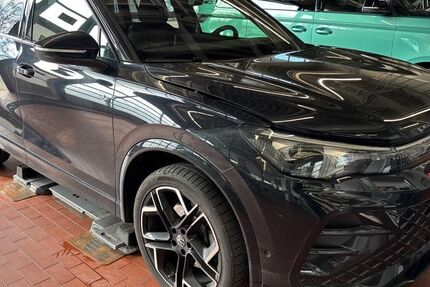 VW Tiguan 30.000 km 43.990 &euro; Grebenstein 34393
