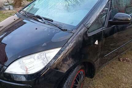 Mitsubishi Colt 253.000 km 999 &euro; Strasen 17255