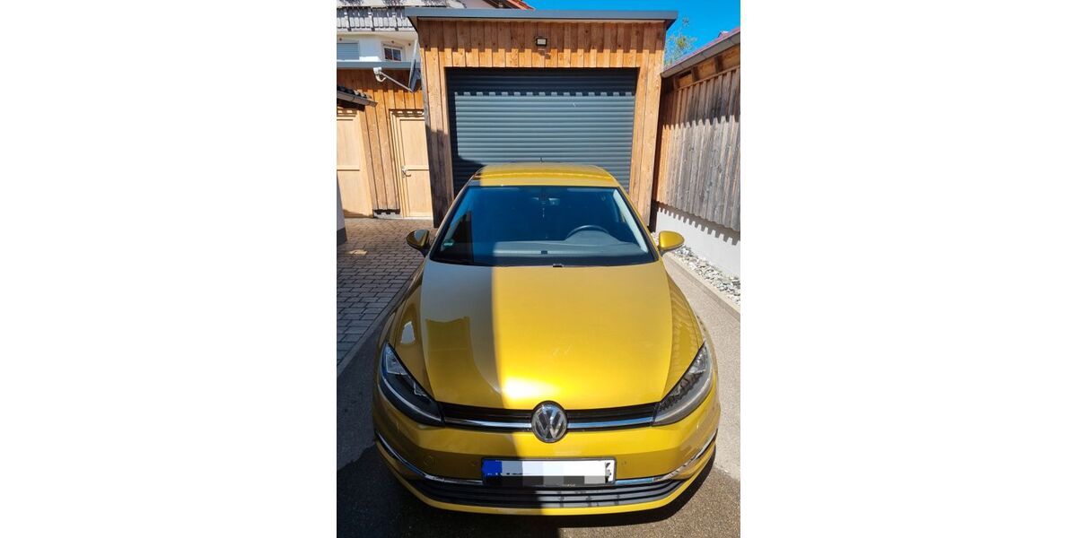 VW Golf 59.700 km 14.950 &euro; Wertach 87497