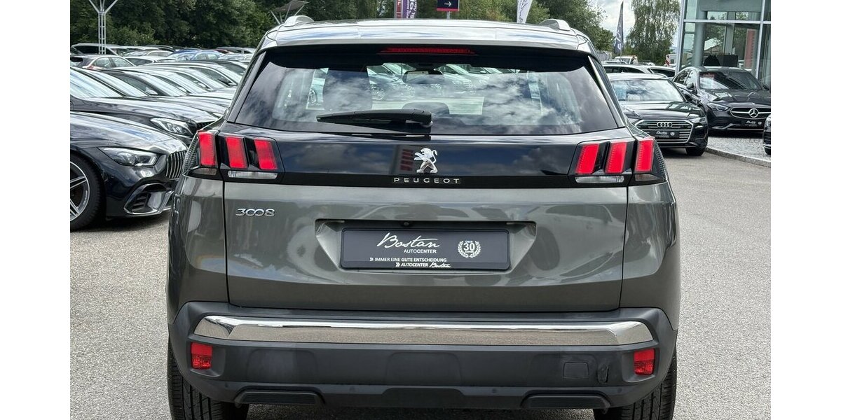 Peugeot 3008 1.5 Active KAMERA/SITZHEIZUG/ISO/NAVI/LED 99.900 km 12.900 &euro; Villingen-Schwenningen 78054