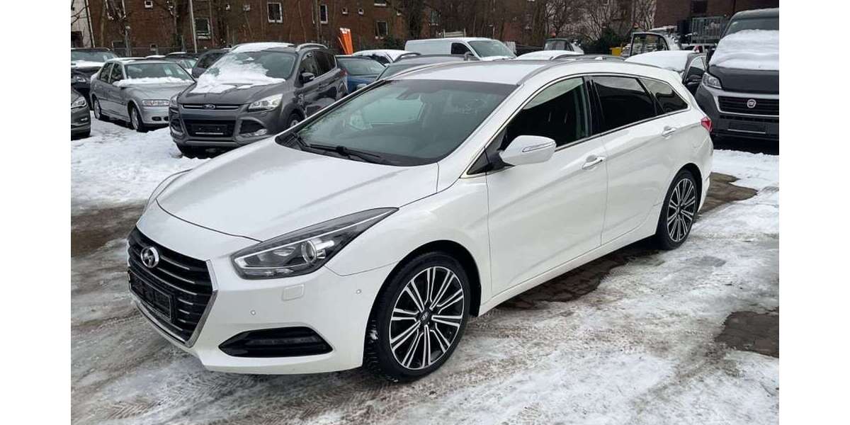 Hyundai i40 203.000 km 8.899 &euro; Hamburg 21107