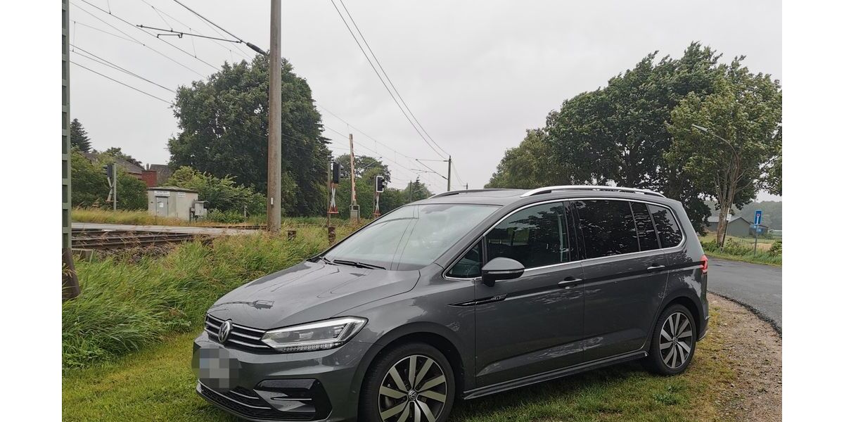 VW Touran 111.500 km 20.800 &euro; Itzehoe 25524