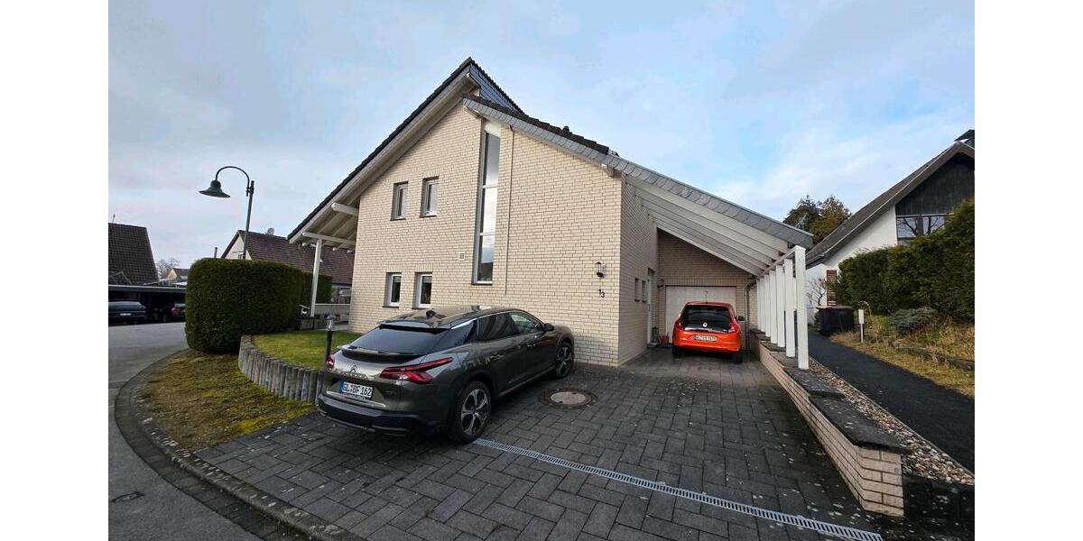 Einfamilienhaus Rösrath - 2 Zimmer, 154 m&sup2;, 2.400&euro; | Angebot:25958899