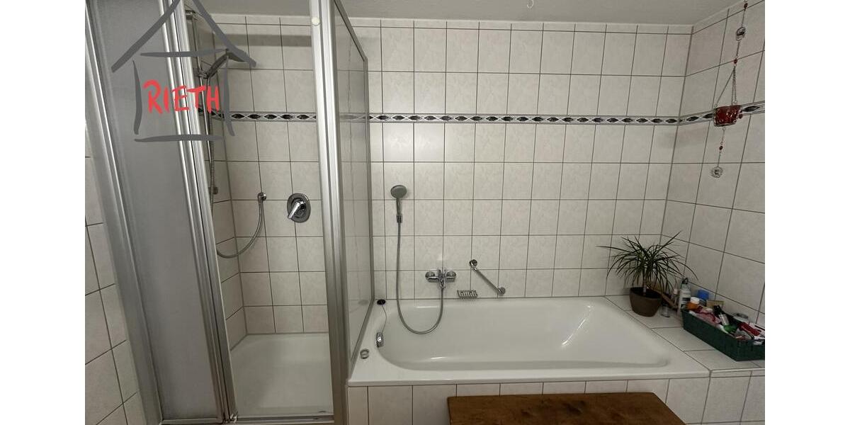 Dachgeschoßwohnung Marbach am Neckar - 3.5 Zimmer, 89 m&sup2;, 995&euro; | Angebot:25375422