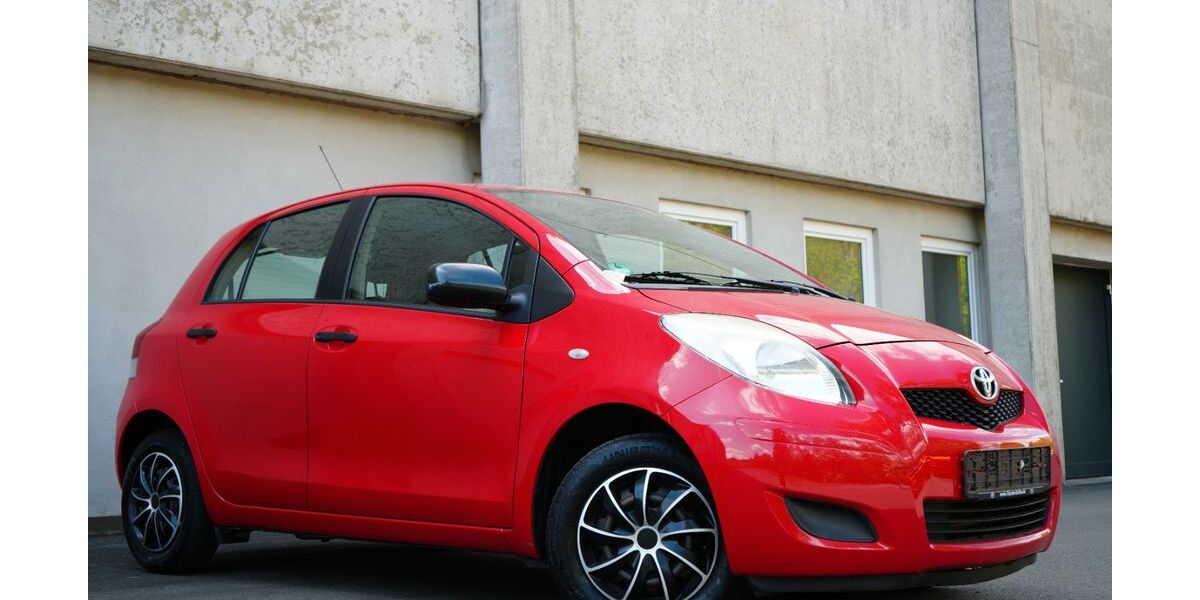 Toyota Yaris 99.600 km 4.780 &euro; Haiger 35708