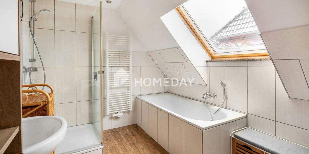 Mehrfamilienhaus, Wohnhaus Schönberg - 7 Zimmer, 146 m&sup2;, 255.000&euro; | Angebot:25684263