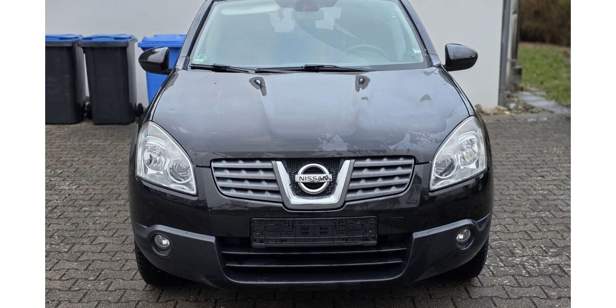 Nissan Qashqai 174.500 km 3.199 &euro; Tuttlingen 78532