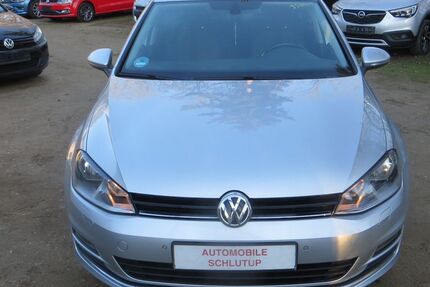 VW Golf 123.500 km 8.600 &euro; Lübeck 23568