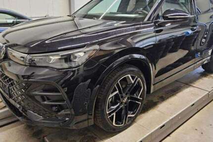 VW Tiguan 19.702 km 37.850 &euro; Dessau 06842