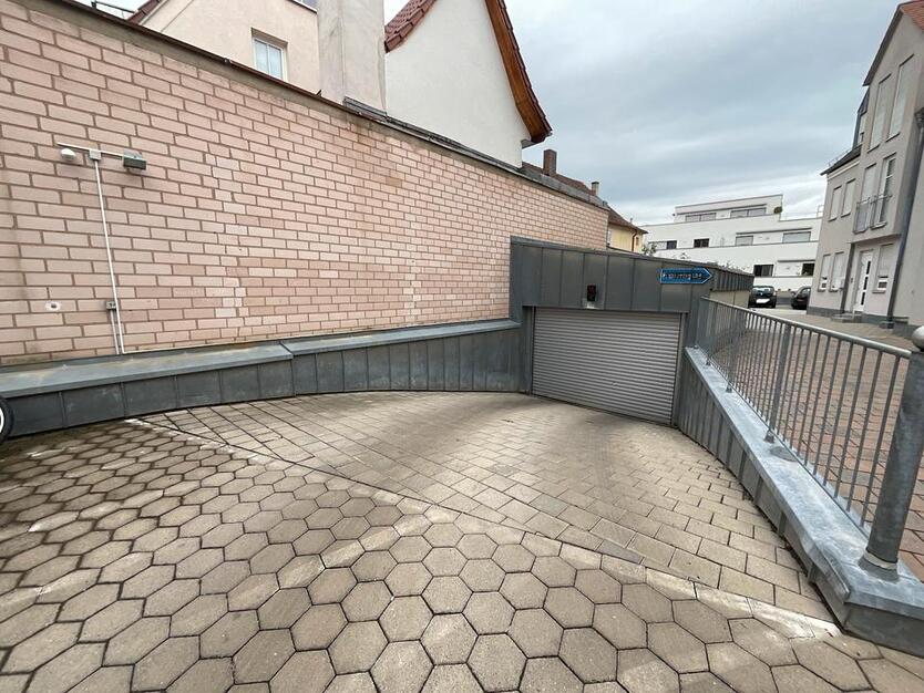 Tiefgaragenstellplatz in Ansbach