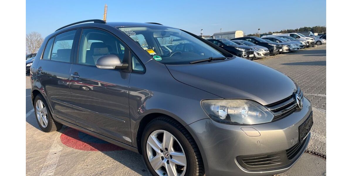 VW Golf 175.719 km 4.499 &euro; Mittenwalde 15749