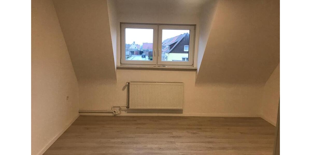 Reihenhaus Herzberg am Harz - 7 Zimmer, 160 m&sup2;, 1.200&euro; | Angebot:24818005