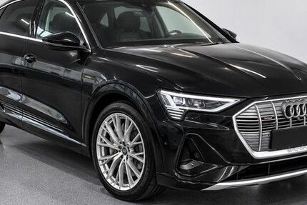 Audi e-tron 82.974 km 38.909 &euro; Cuxhaven 27472