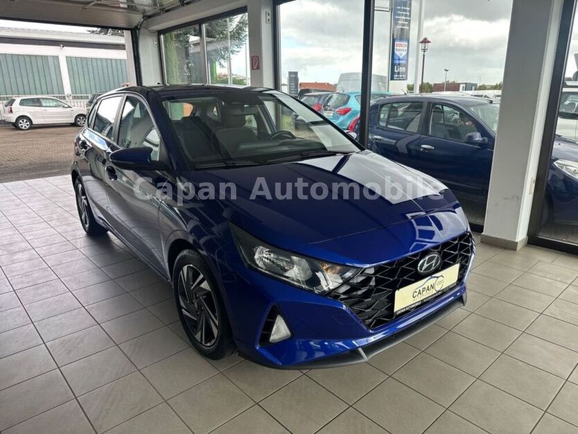 i20